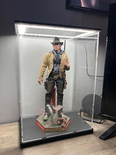 Action figure display case - figure,